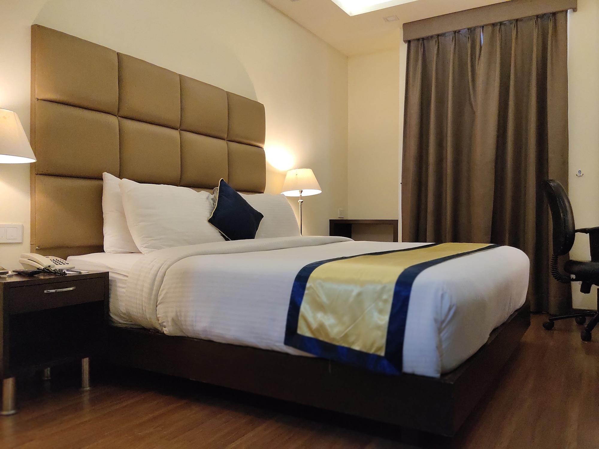 Days Hotel By Wyndham, Dzsálandhár Kültér fotó